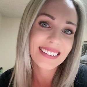 Meet your Posher, Britney